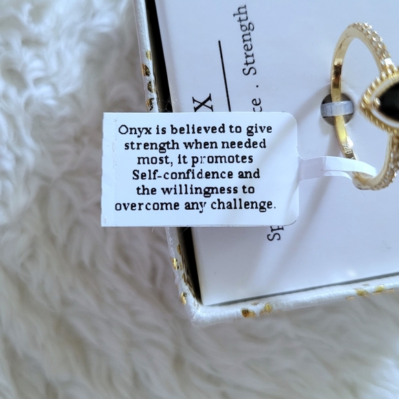 Shivam Pear🍐Shaped Black🖤 Onyx Gold💛 Ring💍 - NIB - Picture 5 of 16